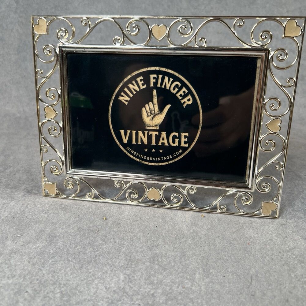 connoisseur brand hearts & Scrolls metal frame for 4x6 photo